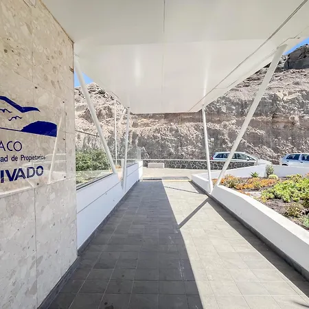1st Line Don Paco Seaviews Апартаменты